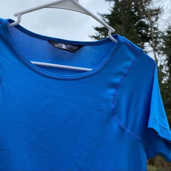 The North Face Athletic Women's Shirt L - Picture 6 of 8